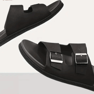 Sandales cuir à boucles (20.000 Fcfa)