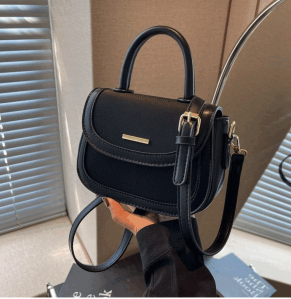 Sac bandoulière retro simple (8.000Fcfa) – Image 2