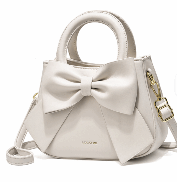 sac bandoulière cuir avec nœud (8.000Fcfa)