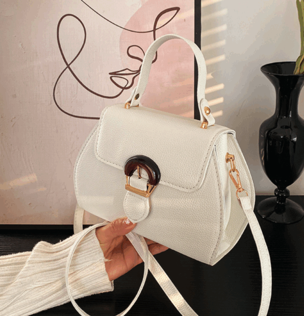 Sac bandoulière stylé (6.000FCfa) – Image 3